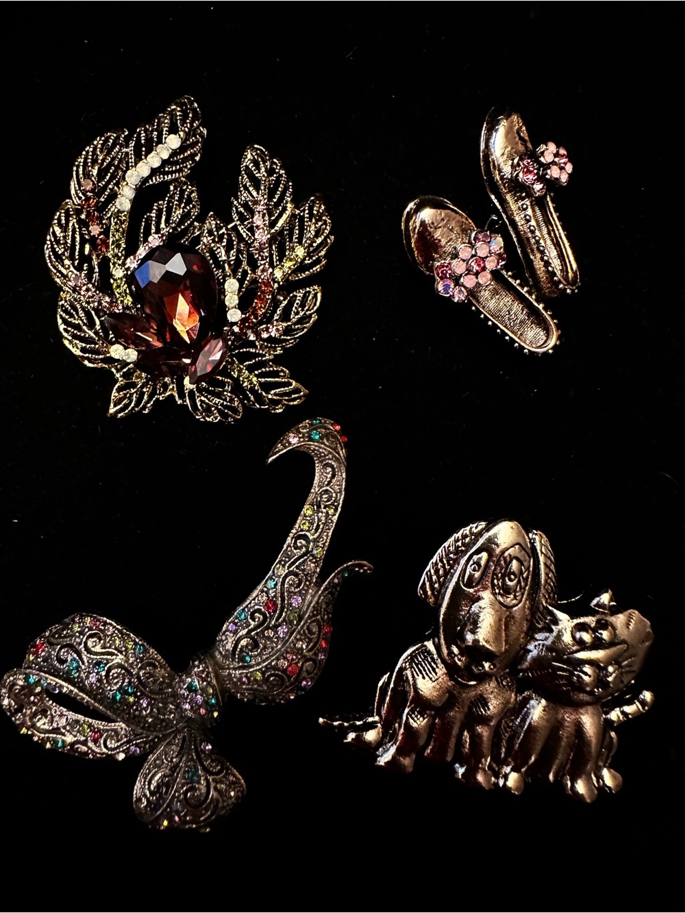 Victorian Style Gold Tone brooches/Lot of 4